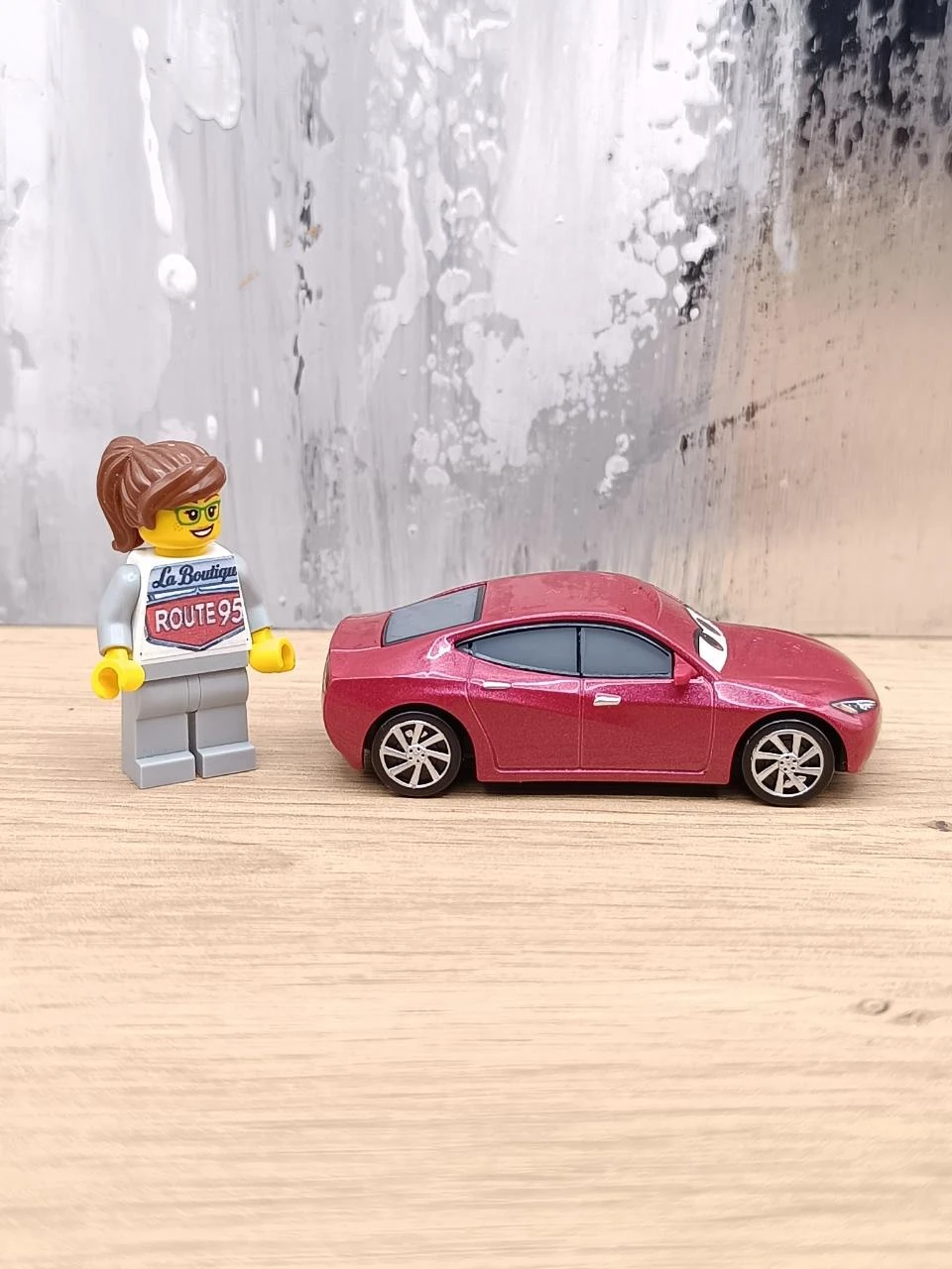 Coche Cars Natalie - Juguete nuevo (CAS12) – photo 3